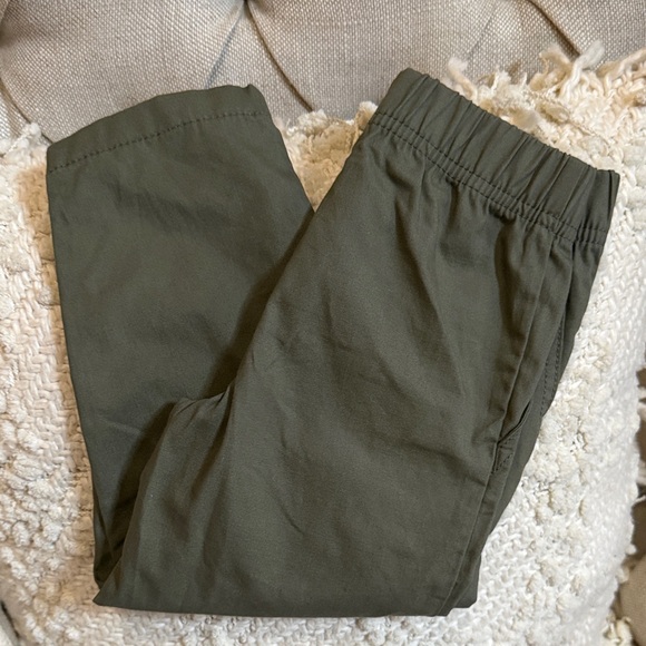 Set of Four Toddlers Pants (size 3T) - Picture 12 of 13